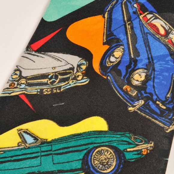 Surry Tie with Vintage Car Print - Picture 3 of 4